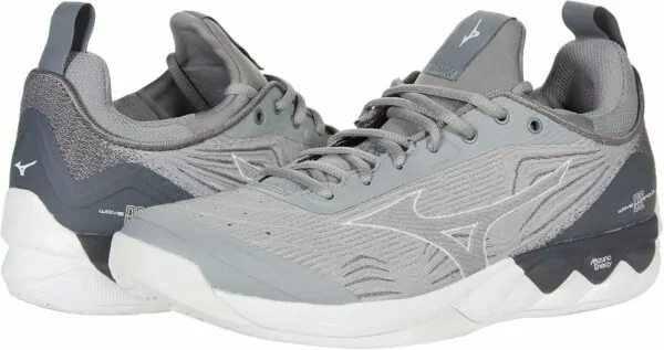 718z3HR+iHS. AC SL1500 Mizuno Women's 2 Wave Luminous Volleyball Shoe